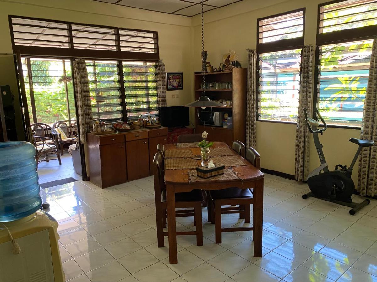 Homestay Galpera Papua Jayapura Exterior photo