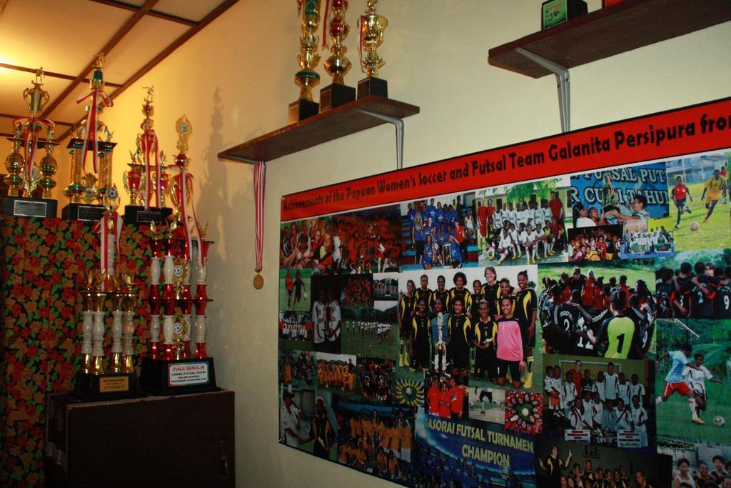 Homestay Galpera Papua Jayapura Exterior photo